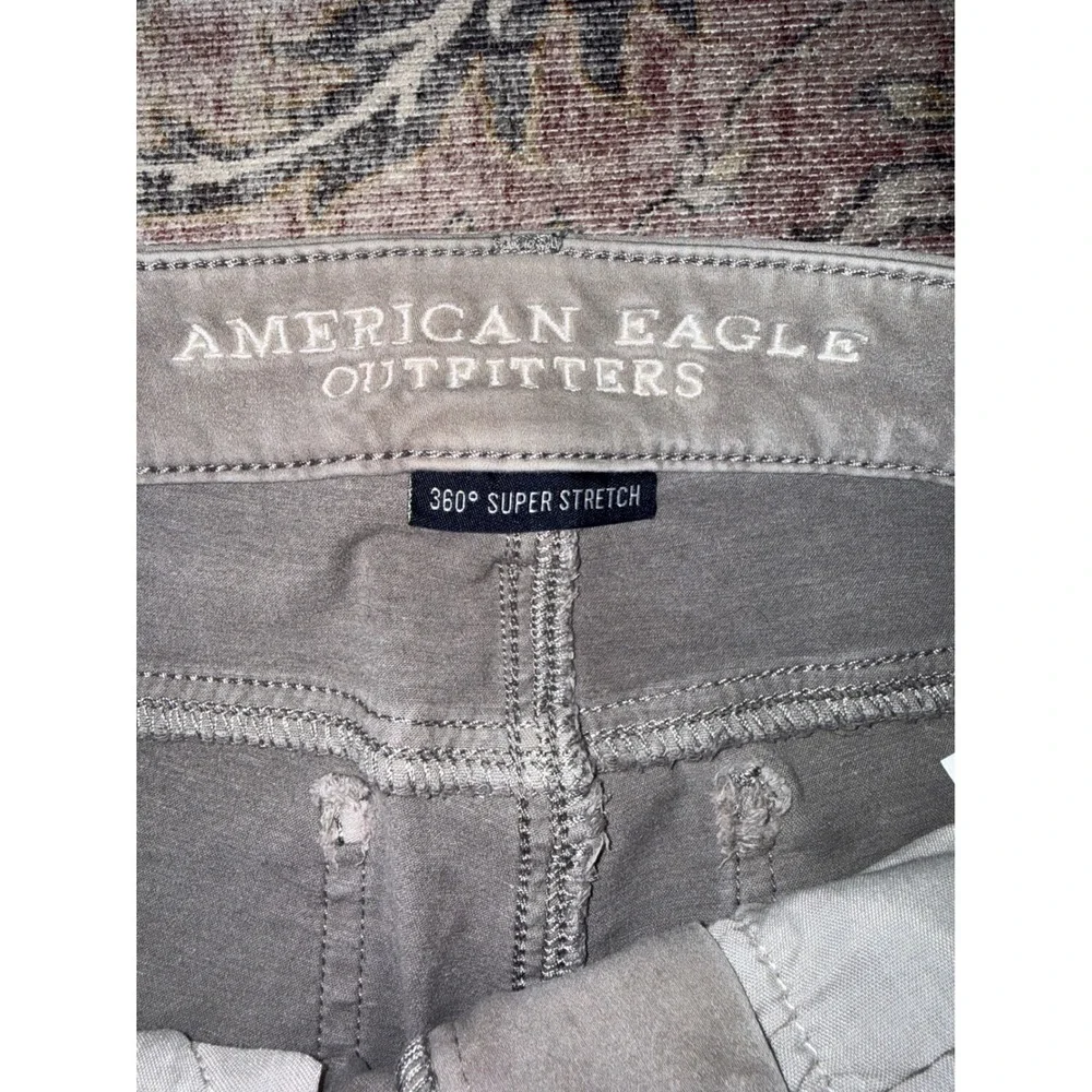 American Eagle 360 Super Stretch Jegging Gray Skinny Jeans Raw Hem Size 4 Reg